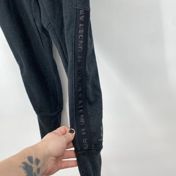 Under Armour Coldgear Sweatpants Womens Size Medium Dark Gray Zipper Fly Joggers - Picture 3 of 15